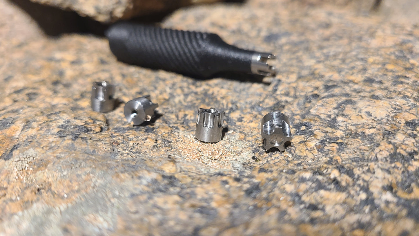 Flow Hub Caps M2 - fits Axial SCX24 - fits FCX24m