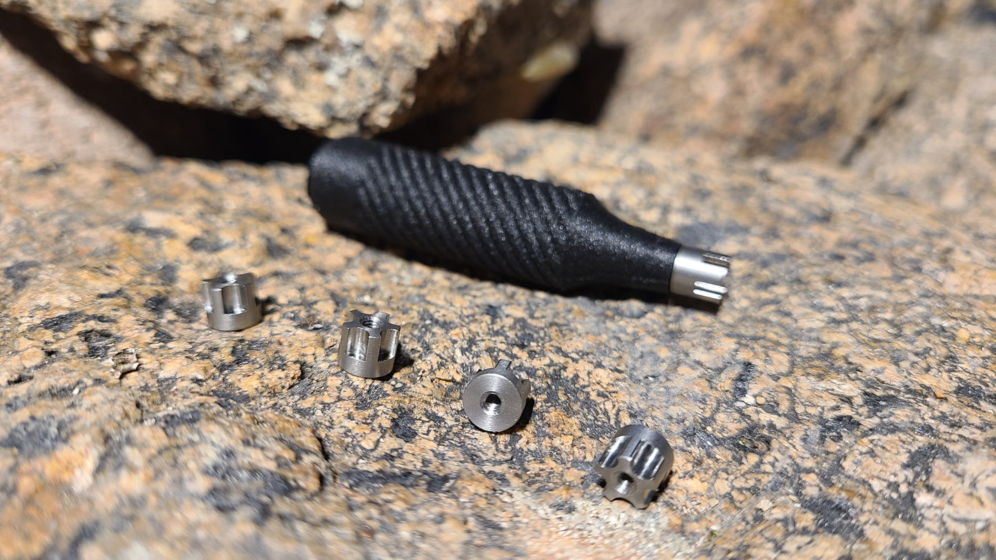 Flow Hub Caps M2 - fits Axial SCX24 - fits FCX24m