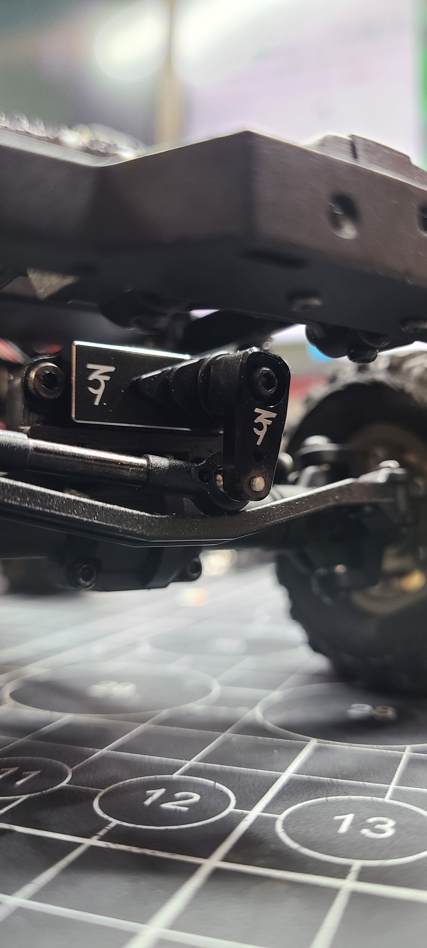 Cascade Servo Mount for FMS FCX24m