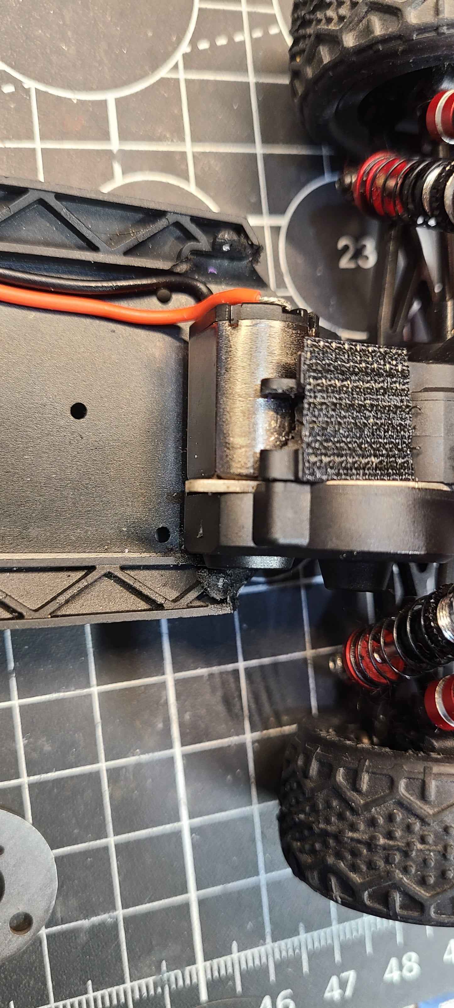Wide Mouth Brushed Motor Plate for Losi Micro-B and Micro-T