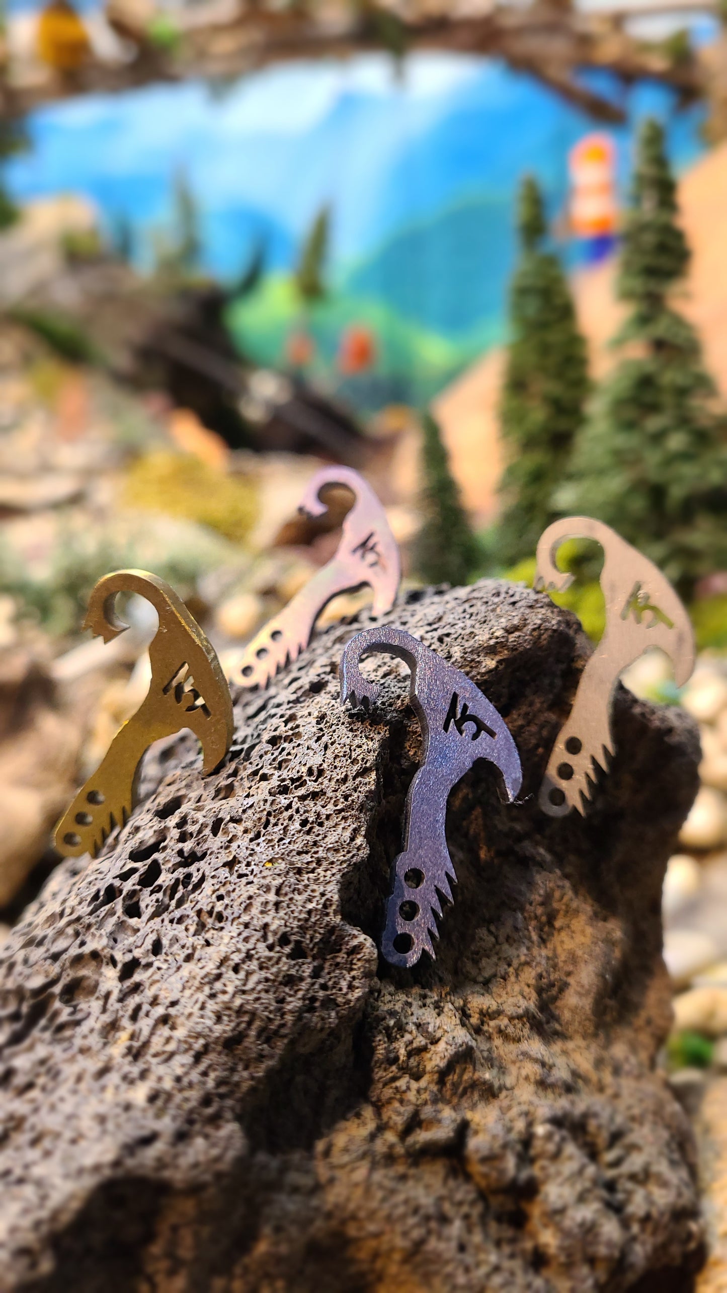 Flow Battle Axe Hook - Land Anchor