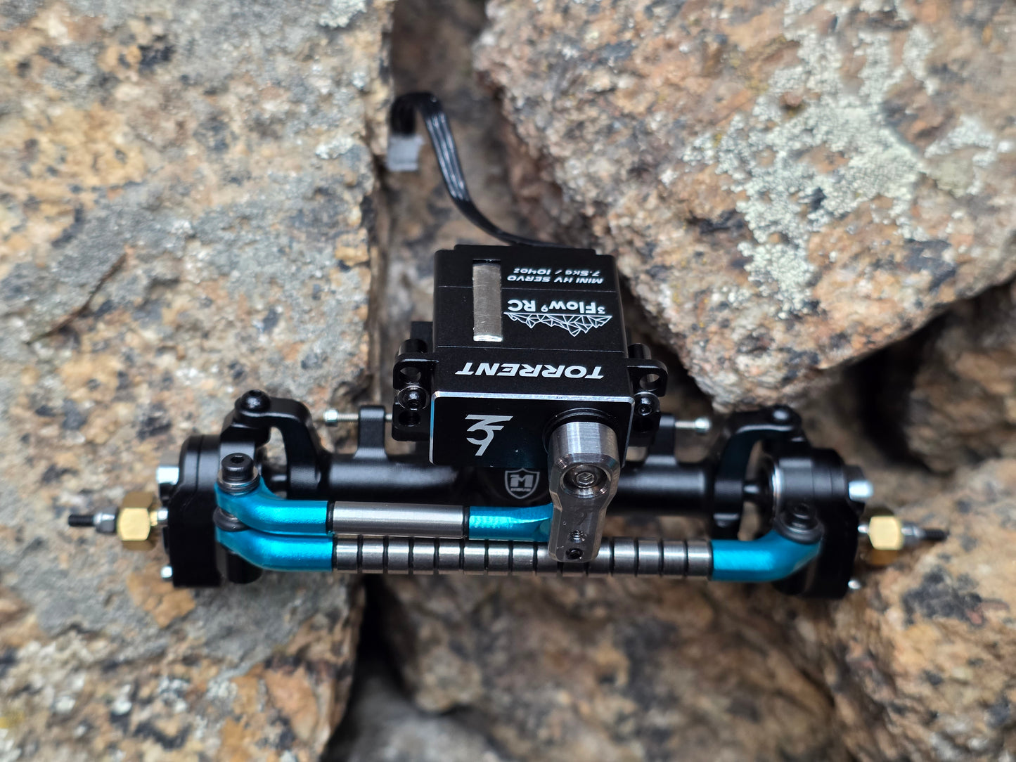 V2 Roller Bearing Steering Link (R.B.S.L.) - Fits MEUS +6.2mm Portals for SCX24