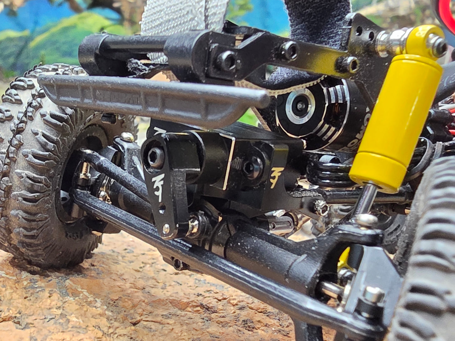 Cascade Servo Mount - Fits Redcat Ascent 32