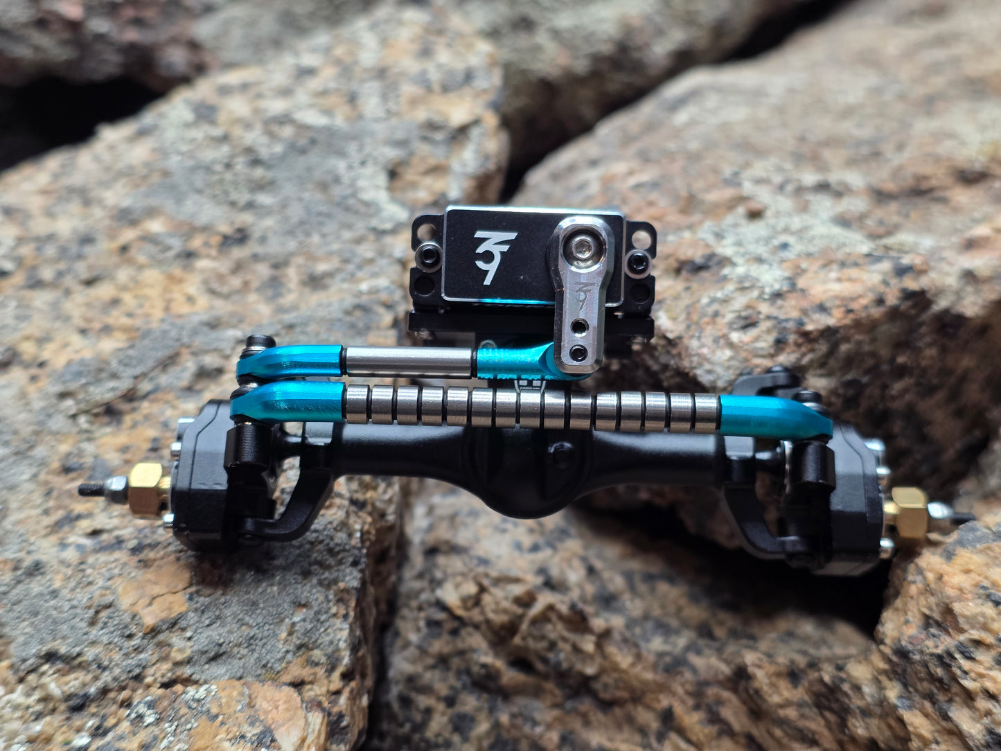 V2 Roller Bearing Steering Link (R.B.S.L.) - Fits MEUS +6.2mm Portals for SCX24