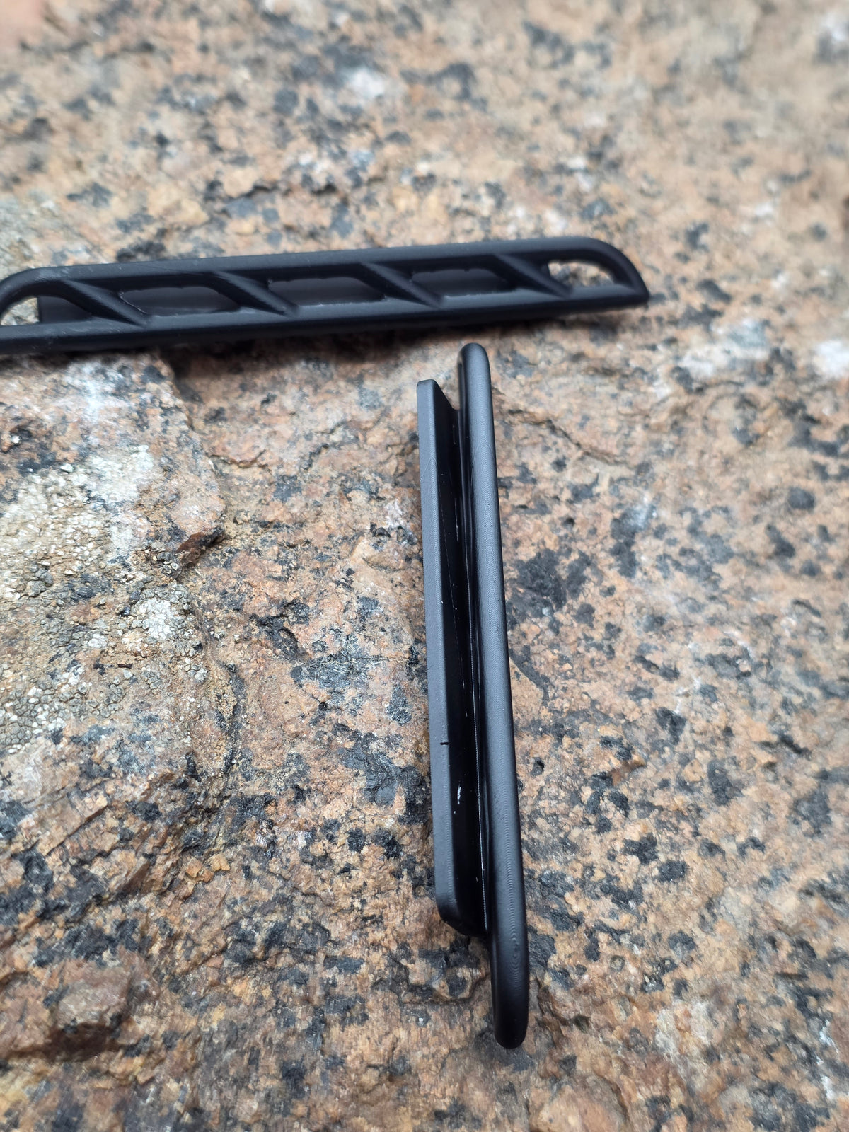 Flow Rock Sliders - Fits SCX30 Tacoma